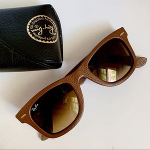 💎 RARE💎 Ray Ban Brown Leather Wayfarer 2140